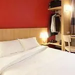 Nantes Reze St Sebastien מלון Saint-Sébastien-sur-Loire
