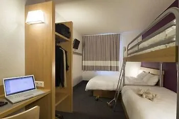 Szálloda Nantes Reze St Sebastien 2*