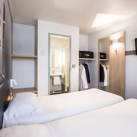Nantes Rezé St Sébastien Hotel