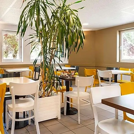 酒店 Nantes Reze St Sebastien 圣塞巴斯蒂安苏尔