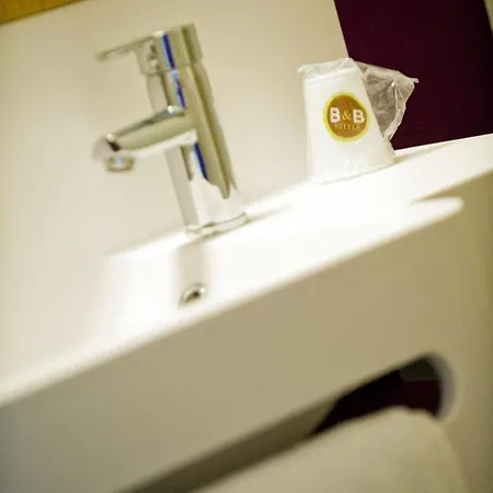 Nantes Reze St Sebastien 2*