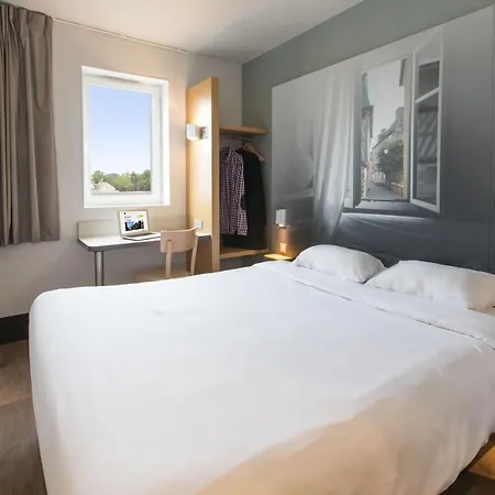 Hotel Nantes Reze St Sebastien 2*