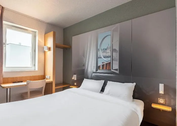 Nantes Reze St Sebastien Hotel